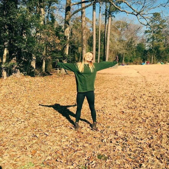 Meet your Posher, Maria - Picture 1 of 1